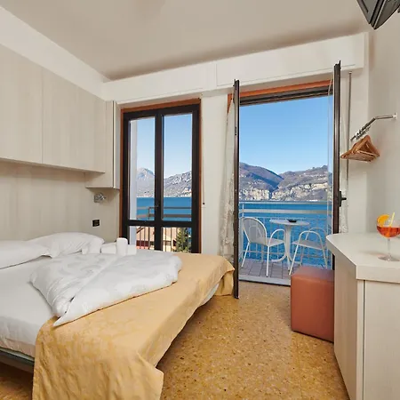 Hotel Eden 3*