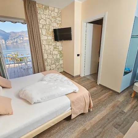 Hotel Eden 3*